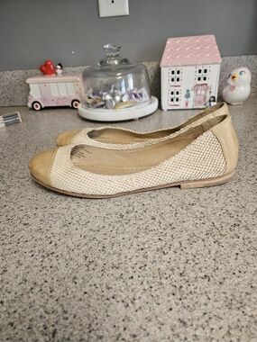 Frye Beige Woven Leather Ballet Flats